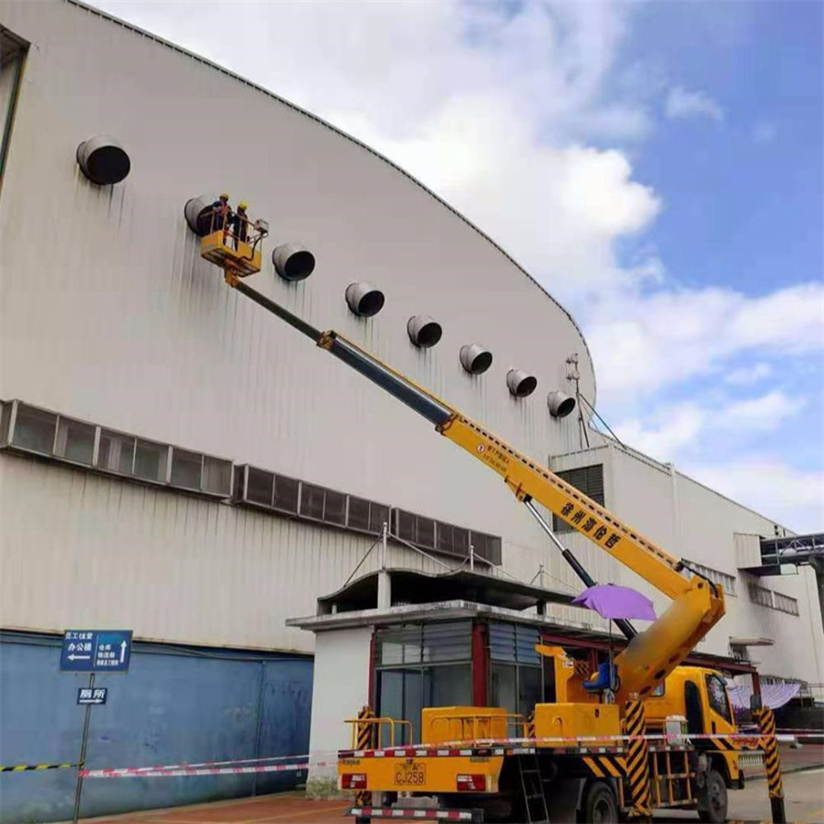 南京玄武高空作业车出租服务：专业广告牌安装解决方案